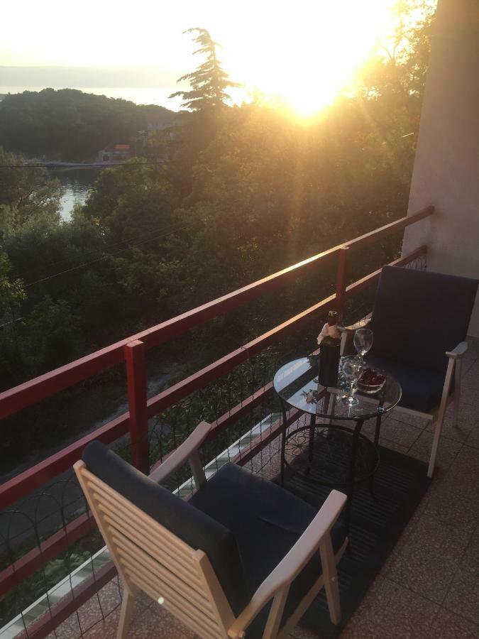Apartman Cvenkica Omišalj Εξωτερικό φωτογραφία